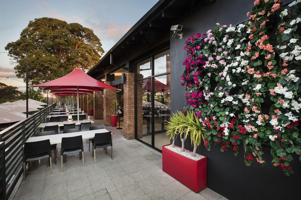 Nightcap At The Ranch Hotel Macquarie Park Exteriér fotografie